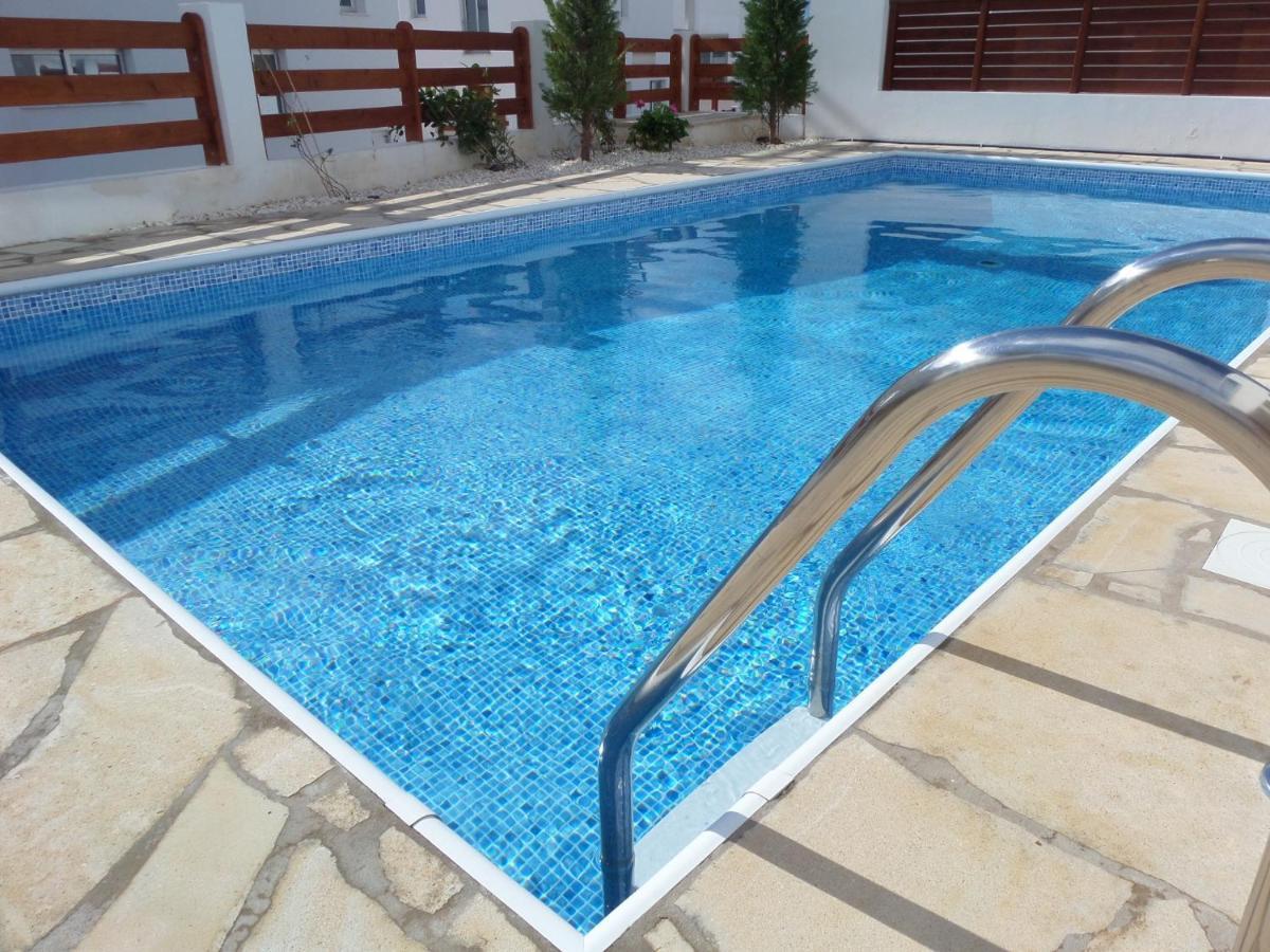 Modern Villa, 4 Bedrooms, Private Pool, Close To Coral Bay Strip Peyia Extérieur photo